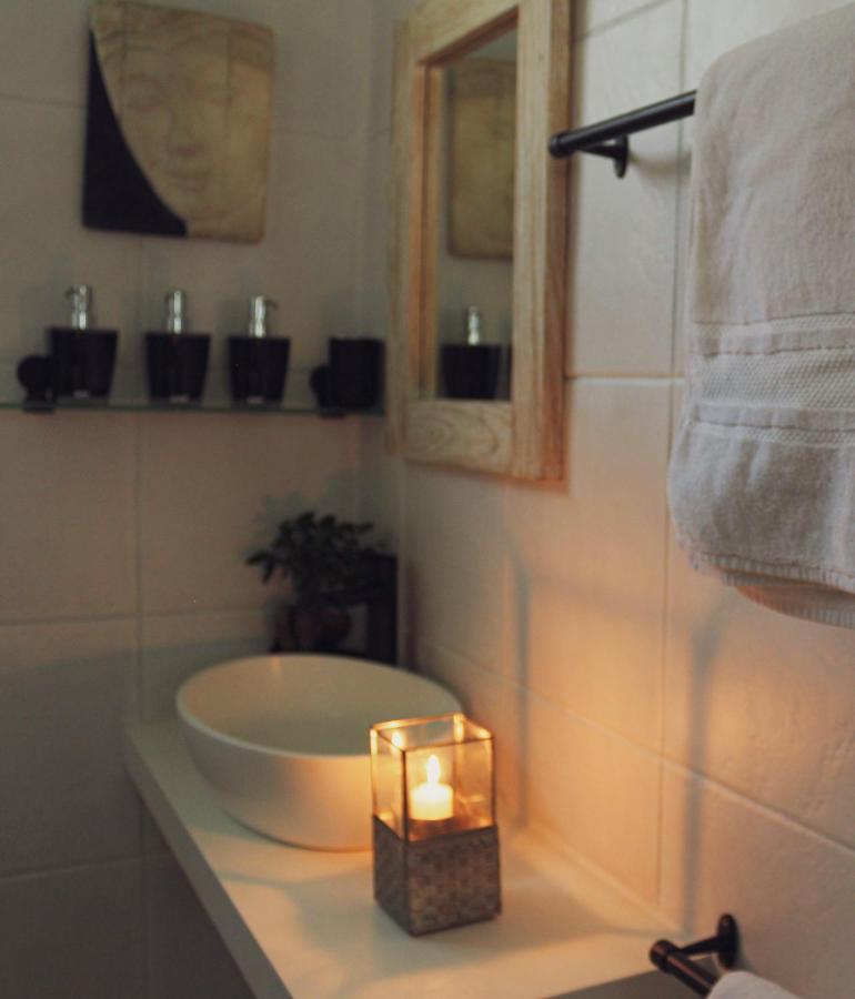 Alluring Self Catering 2 Bedroom Villa At Bokmakierie Villas Windhuk Zewnętrze zdjęcie
